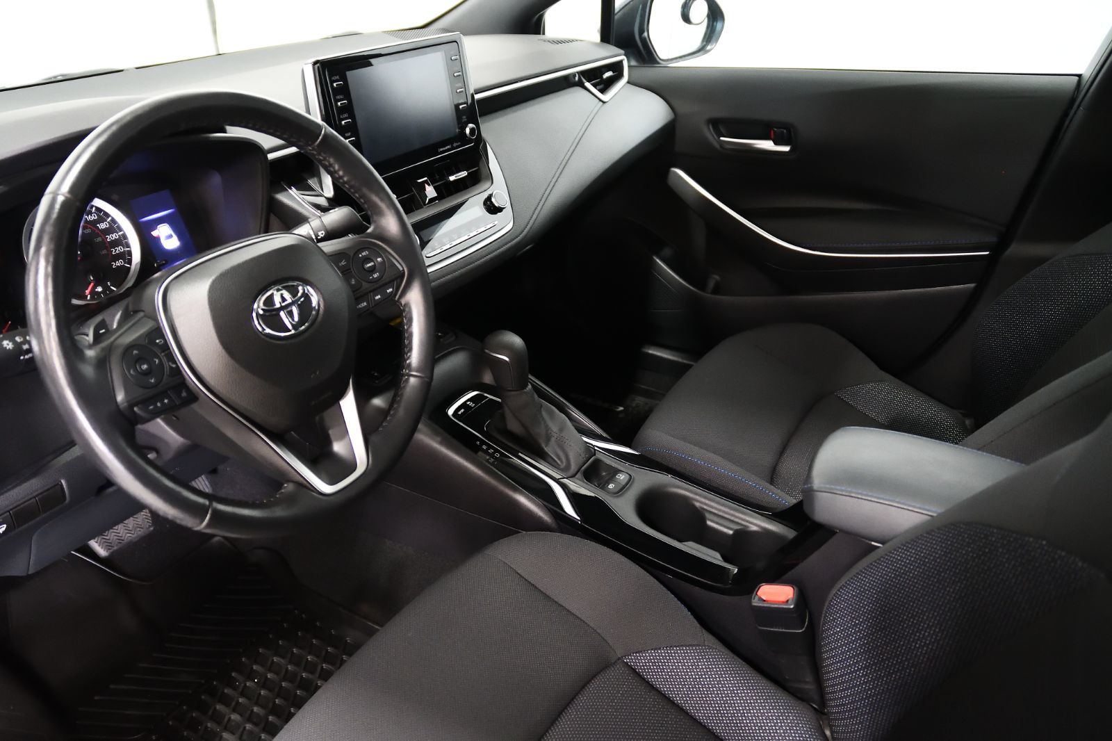 2022 Toyota Corolla in St-Bruno, Quebec