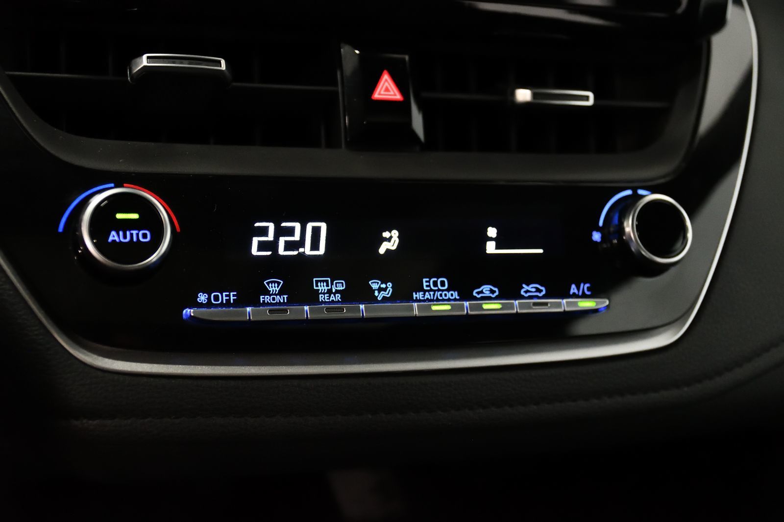 2022 Toyota Corolla in St-Bruno, Quebec