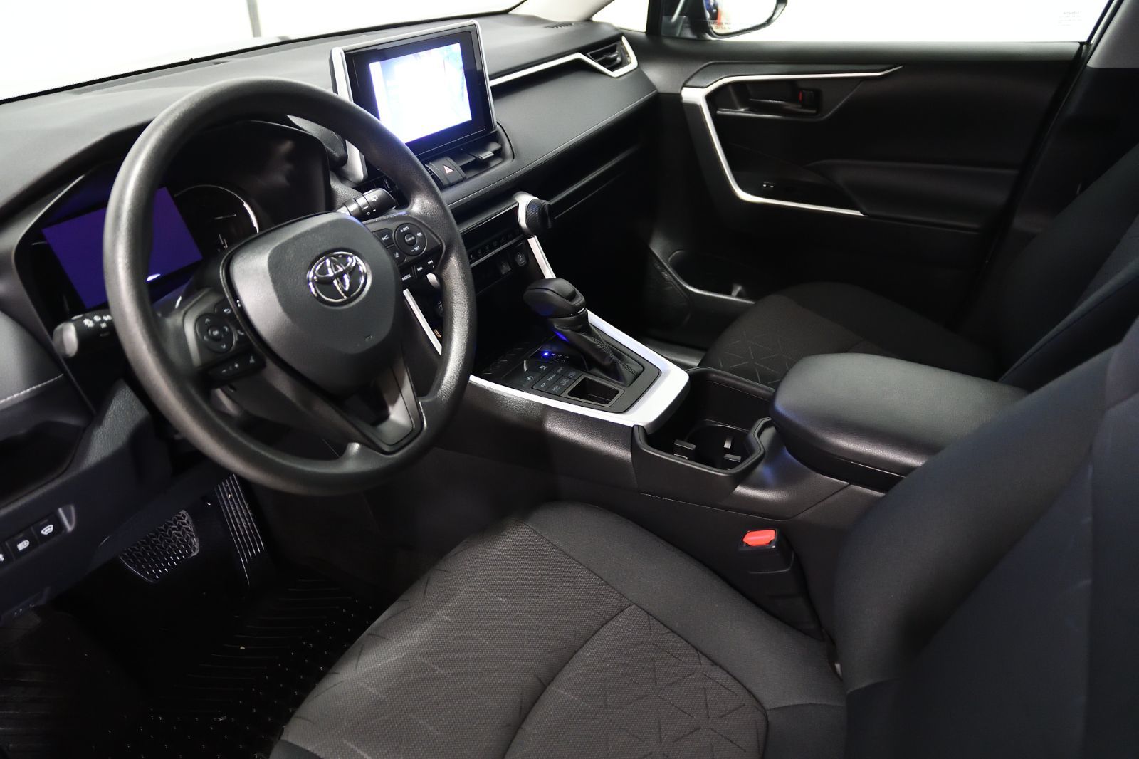 Toyota RAV4  2023 à St-Bruno, Québec