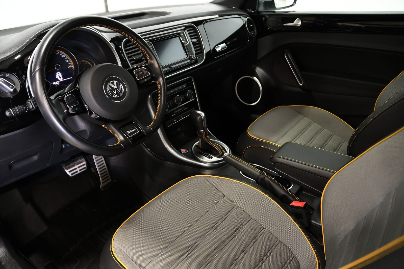 Volkswagen Beetle  2019 à St-Bruno, Québec