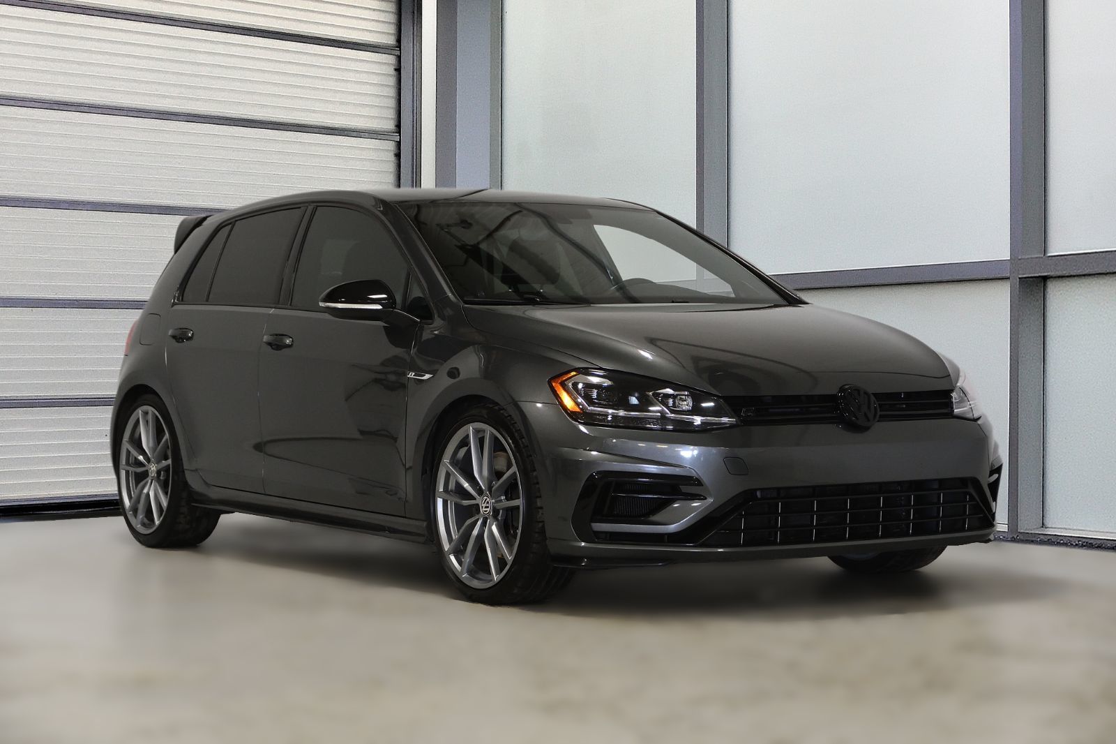 2018 Volkswagen Golf R in St-Bruno, Quebec