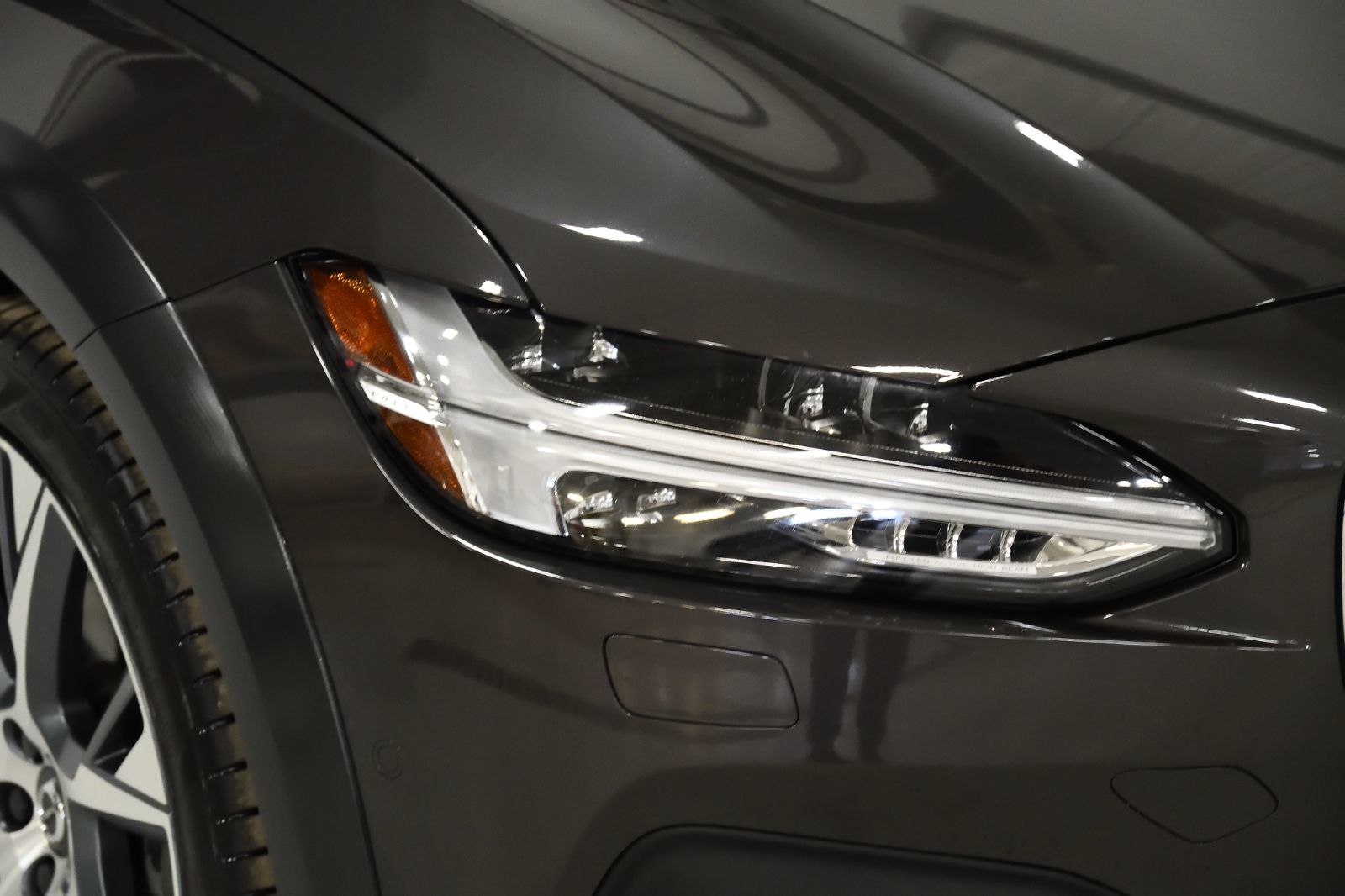 2024 Volvo V90 Cross Country in St-Bruno, Quebec