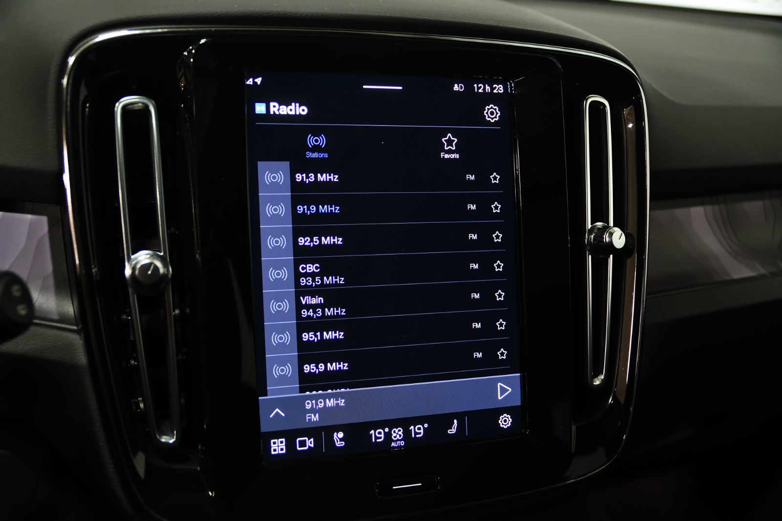 Volvo XC40 Recharge Pure Electric  2023 à St-Bruno, Québec