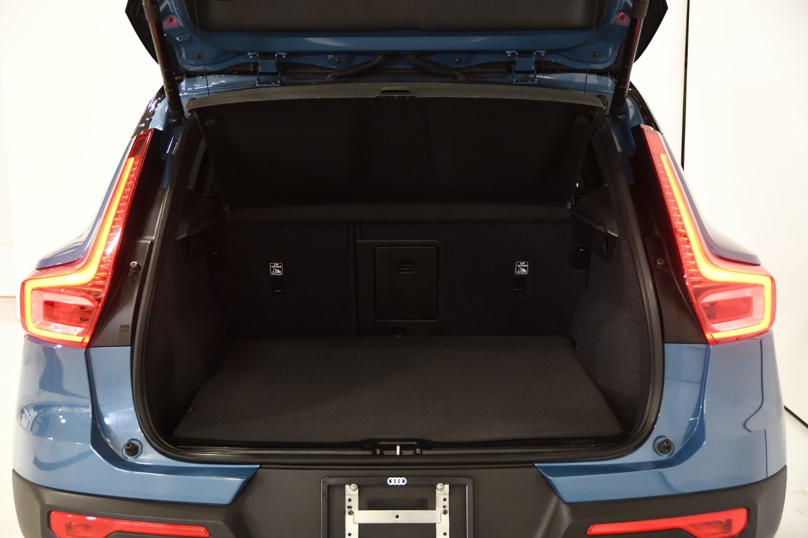 Volvo XC40 Recharge Pure Electric  2023 à St-Bruno, Québec