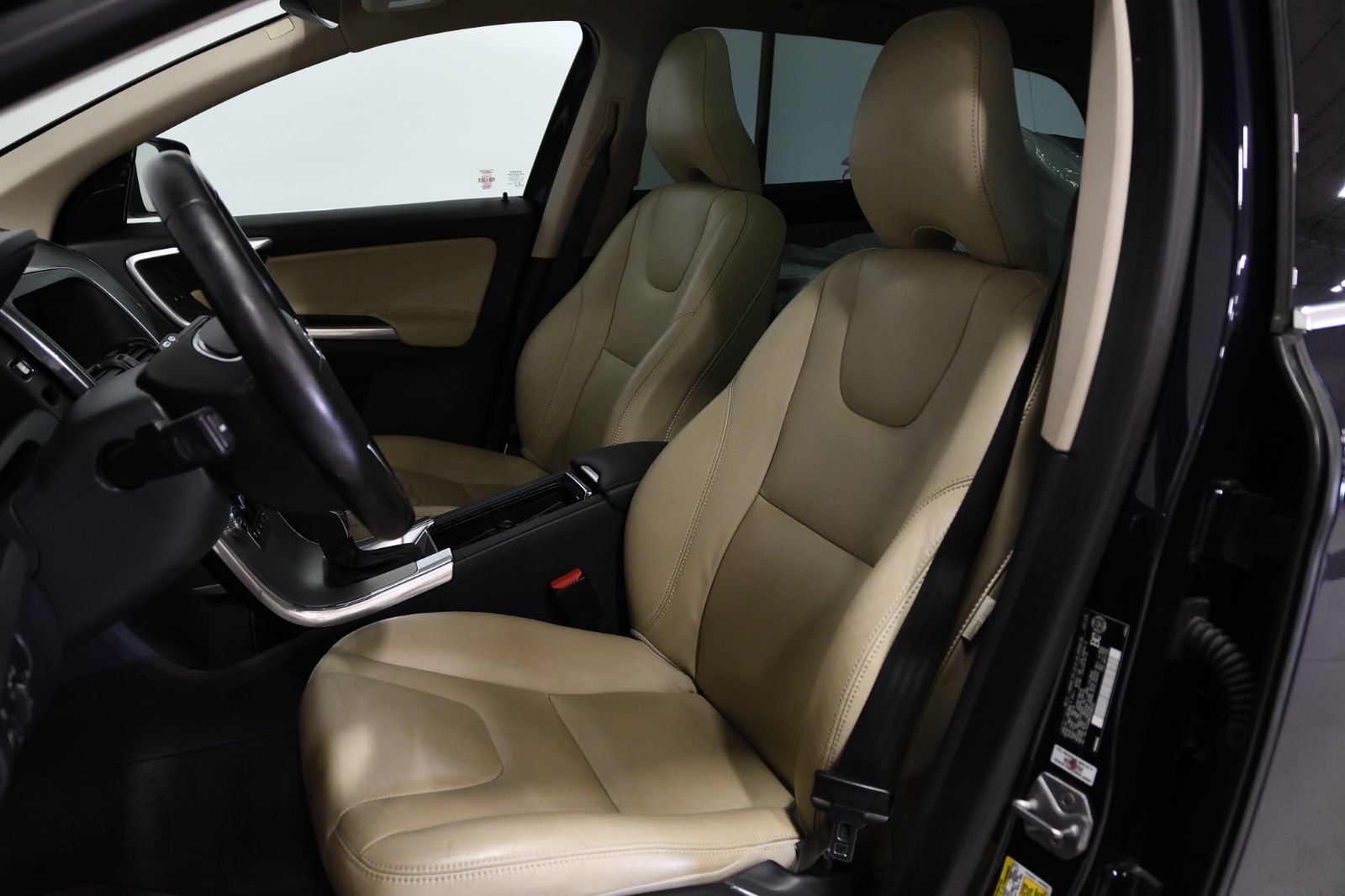 Volvo XC60  2017 à St-Bruno, Québec