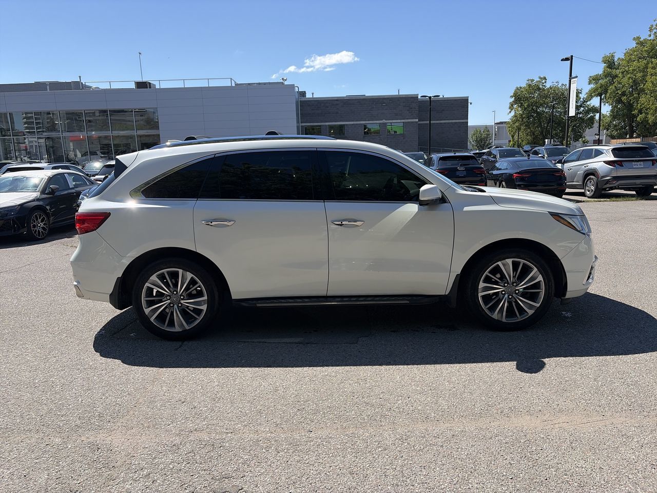 2017 Acura MDX in Thornhill, Ontario