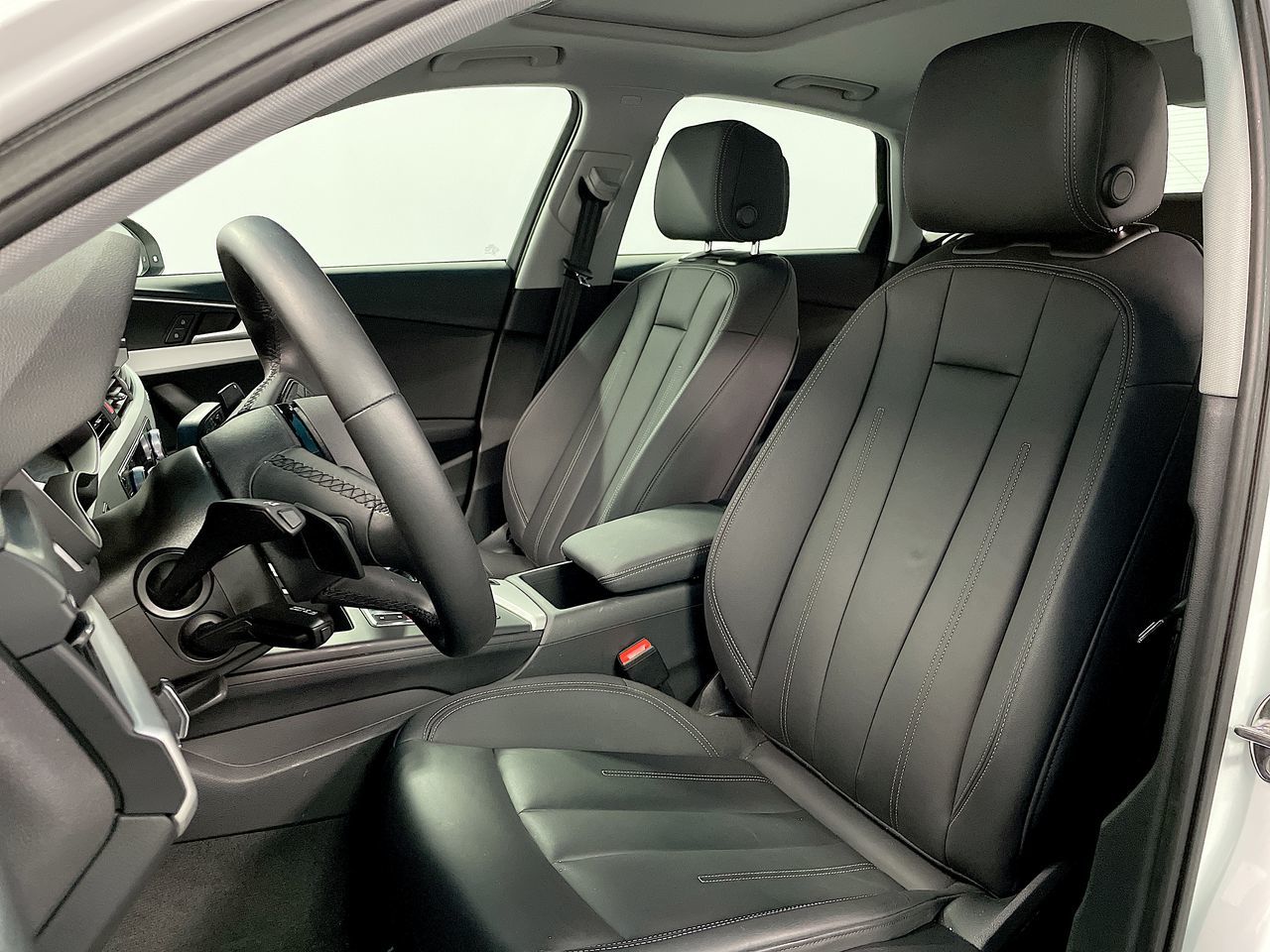 2021 Audi A4 in Thornhill, Ontario