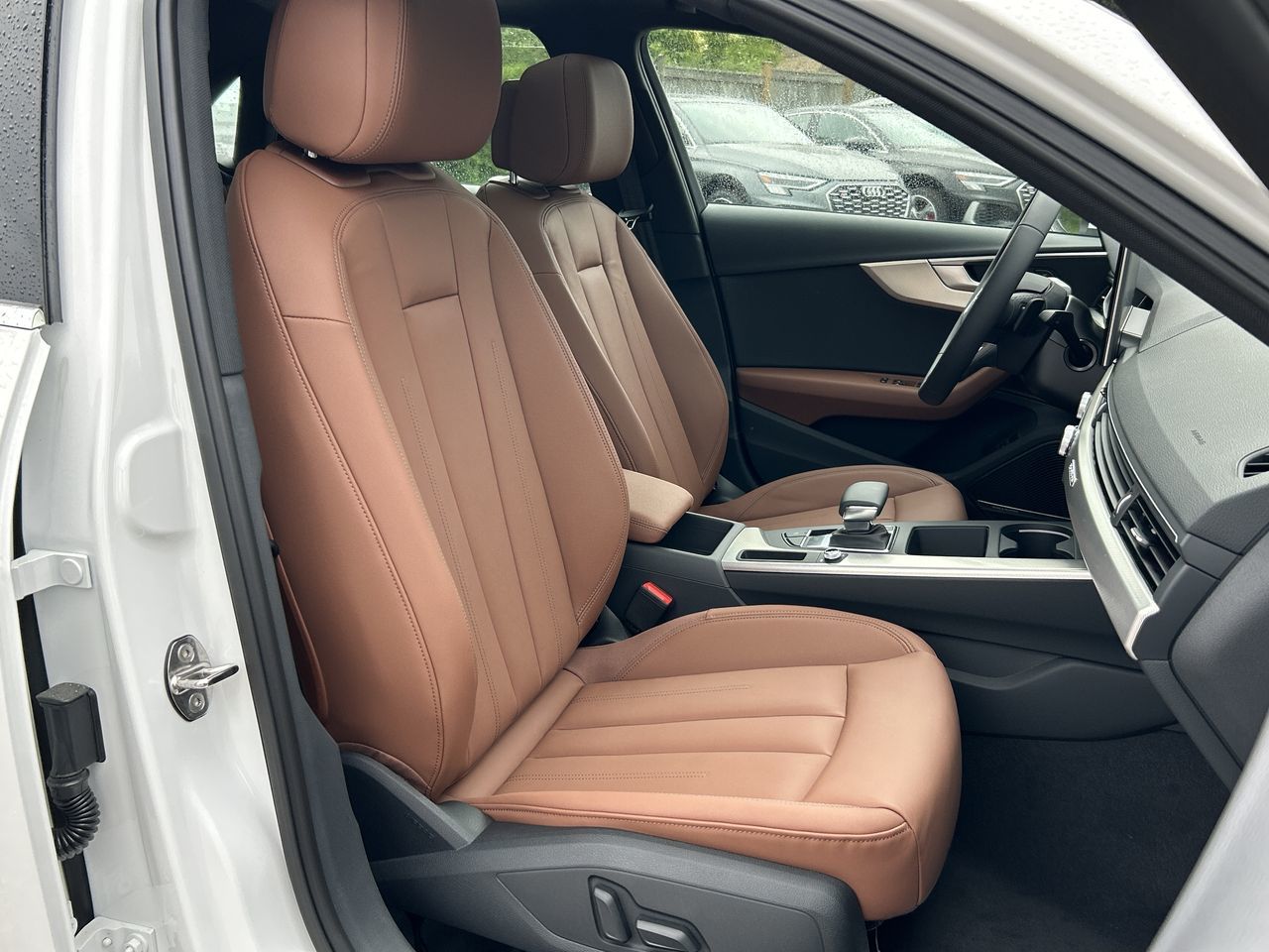 Audi A4  2023 à Thornhill, Ontario