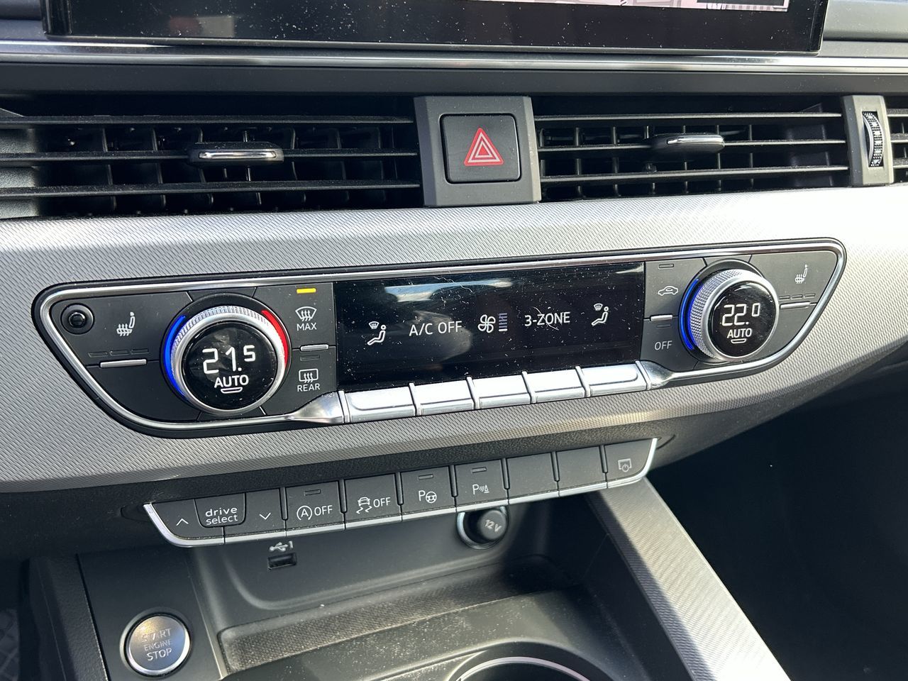 2023 Audi A4 in Thornhill, Ontario