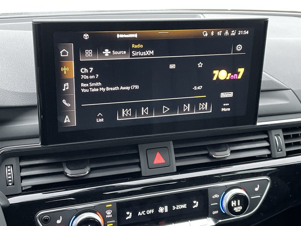 2023 Audi A4 in Thornhill, Ontario