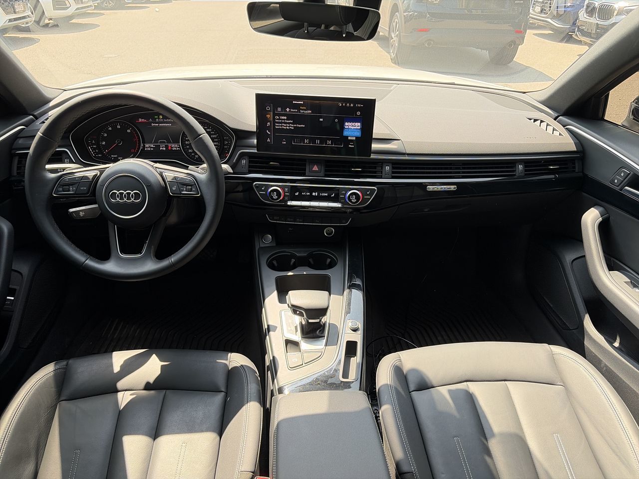 Audi A4  2023 à Thornhill, Ontario
