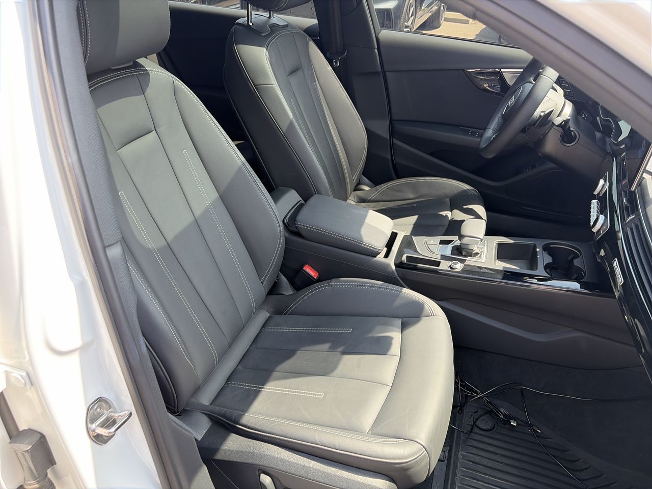 Audi A4  2023 à Thornhill, Ontario