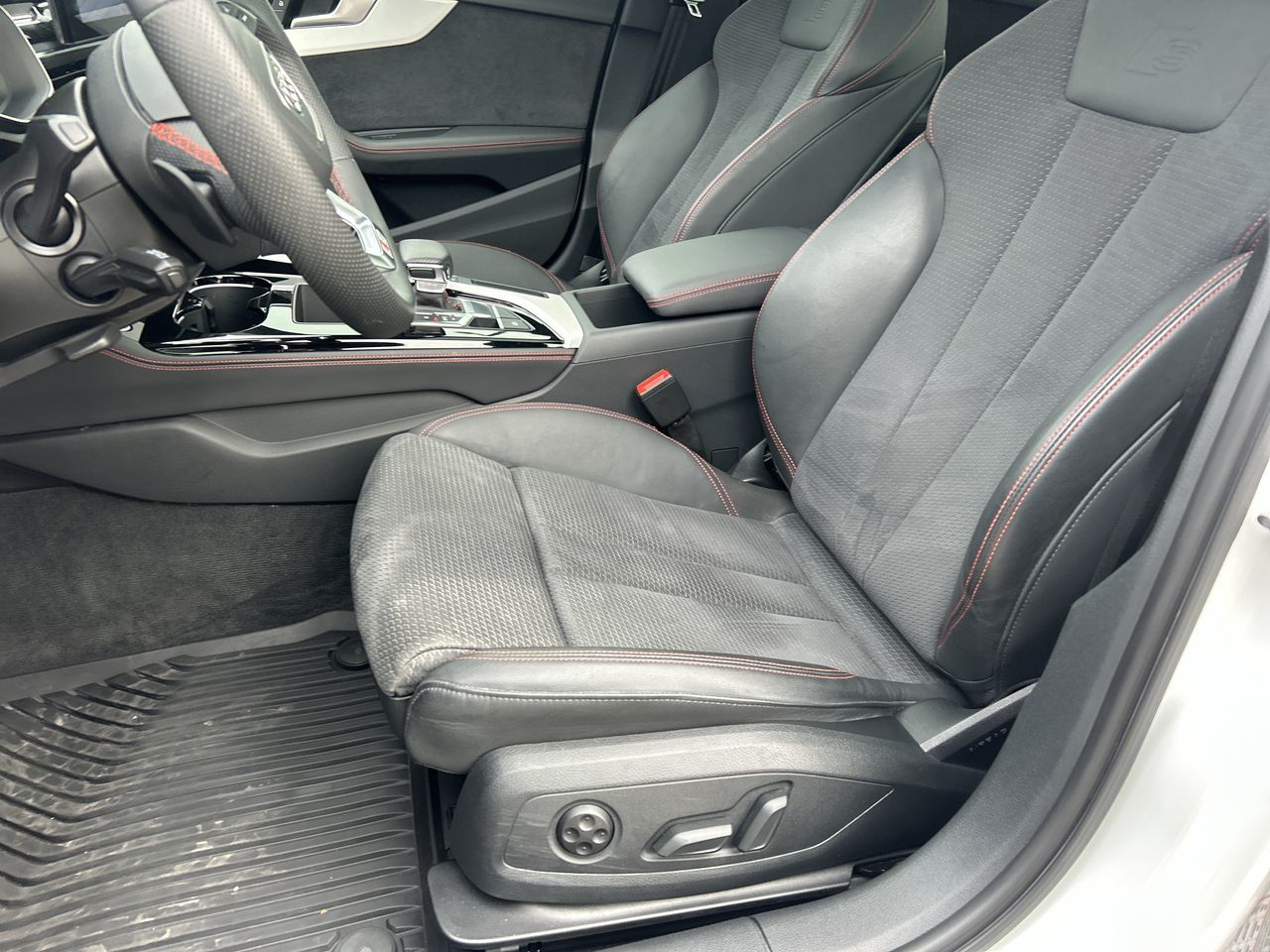 2024 Audi A4 in Thornhill, Ontario