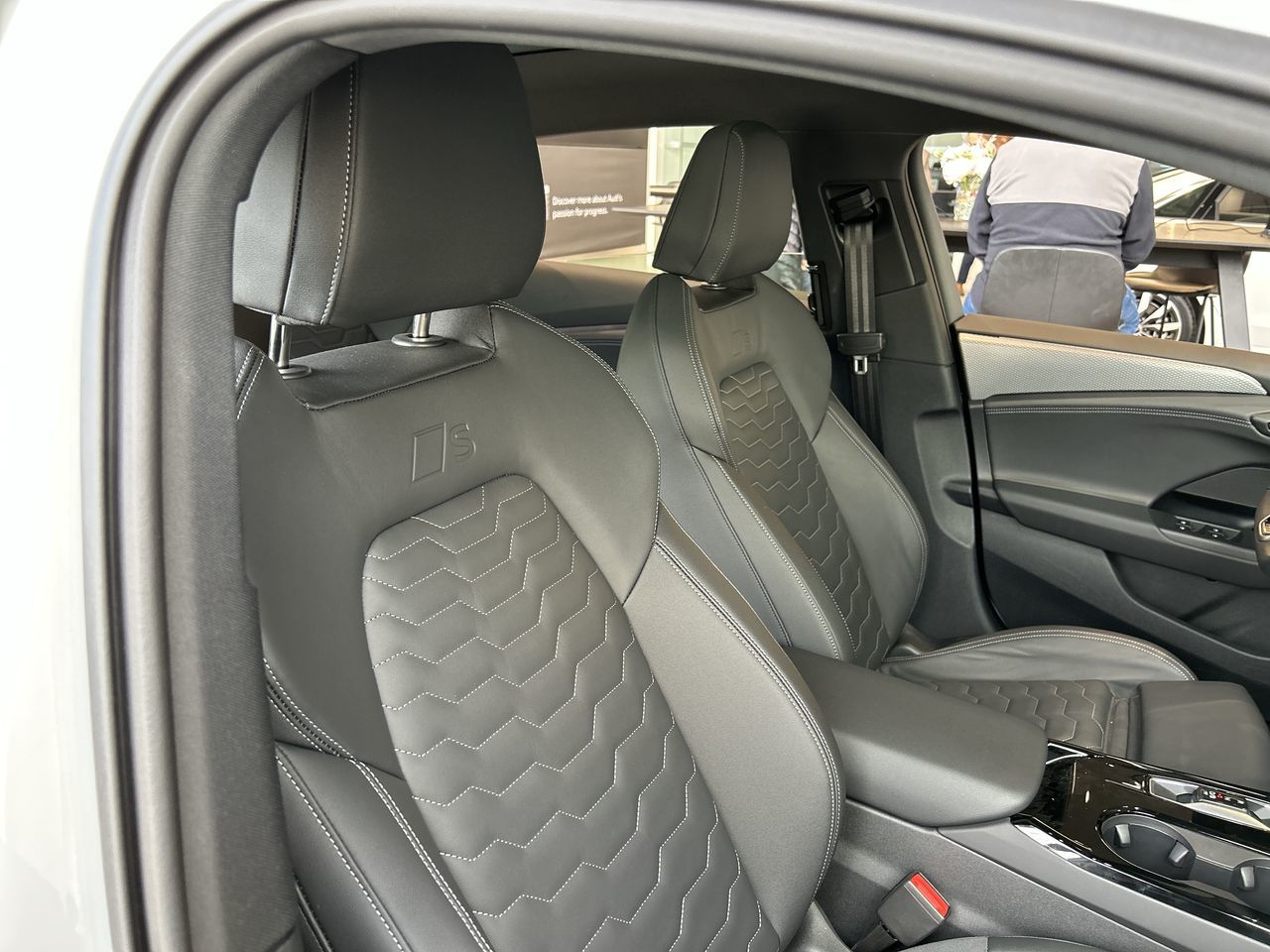 2025 Audi A6 e-tron in Thornhill, Ontario