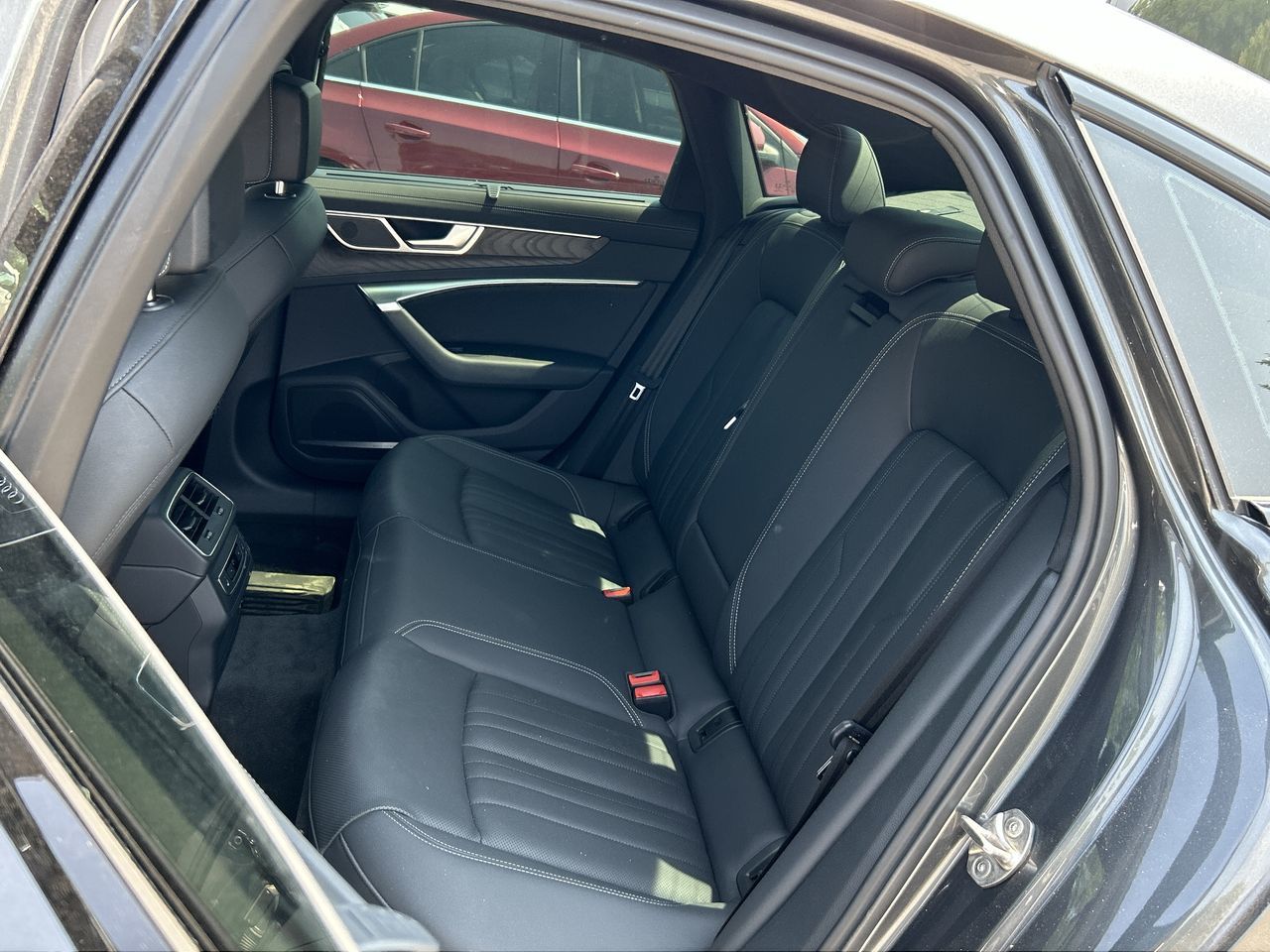 Audi A6  2021 à Thornhill, Ontario
