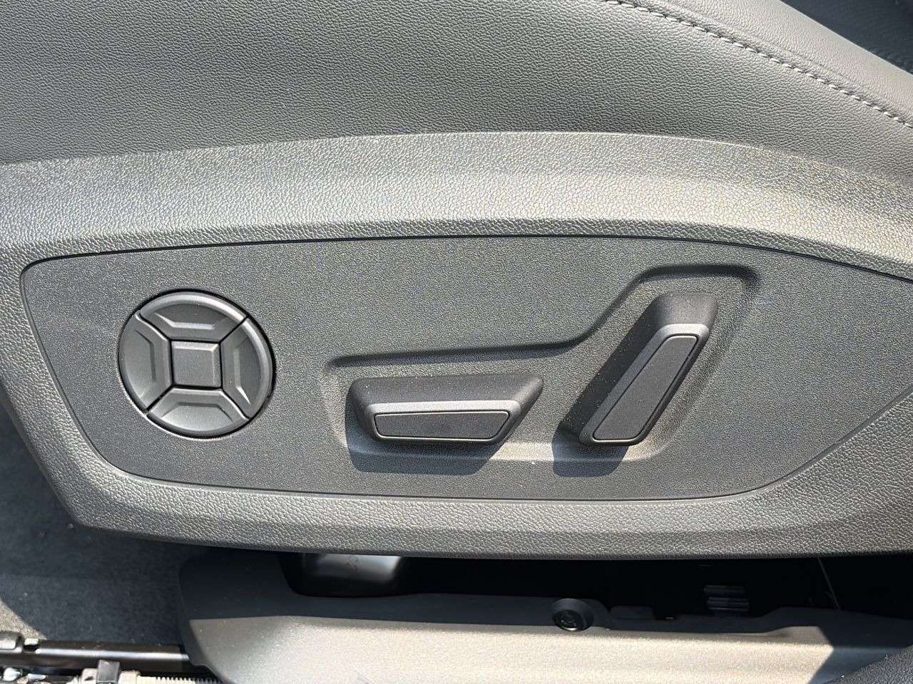 2026 Audi A6 in Thornhill, Ontario