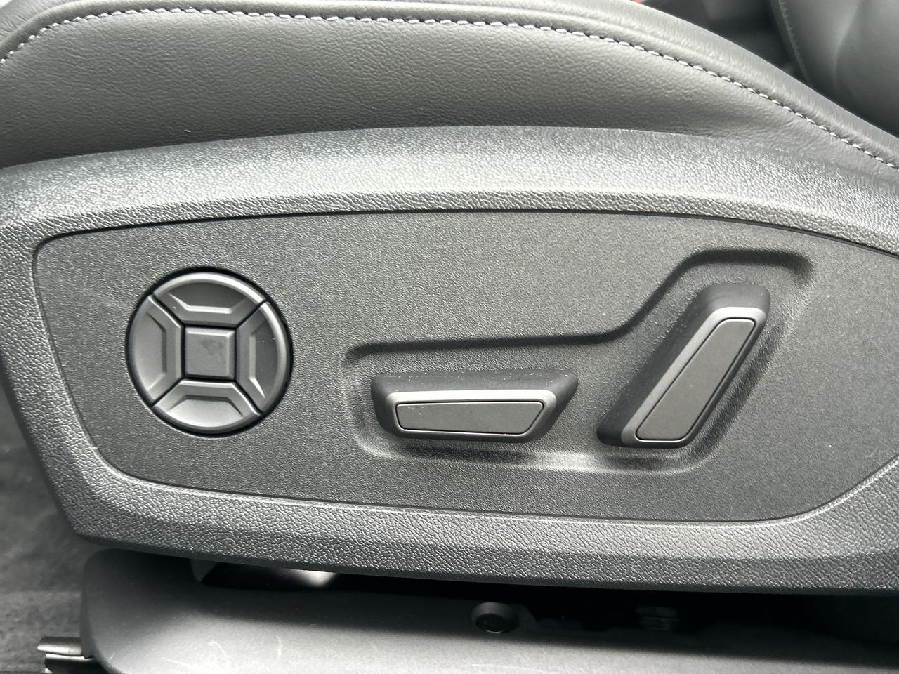 2026 Audi A6 in Thornhill, Ontario