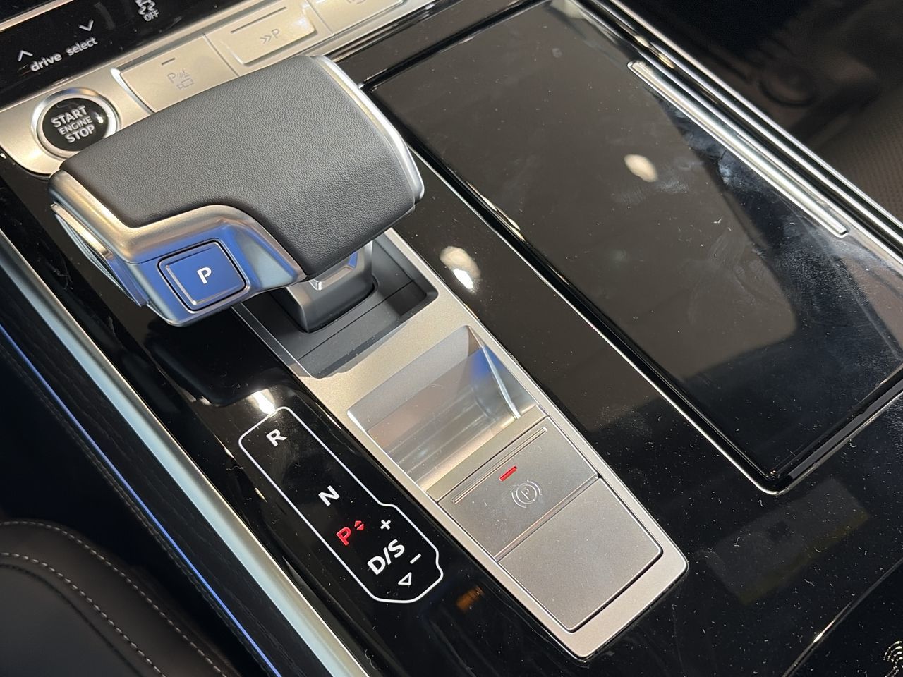 Audi A8  2026 à Thornhill, Ontario