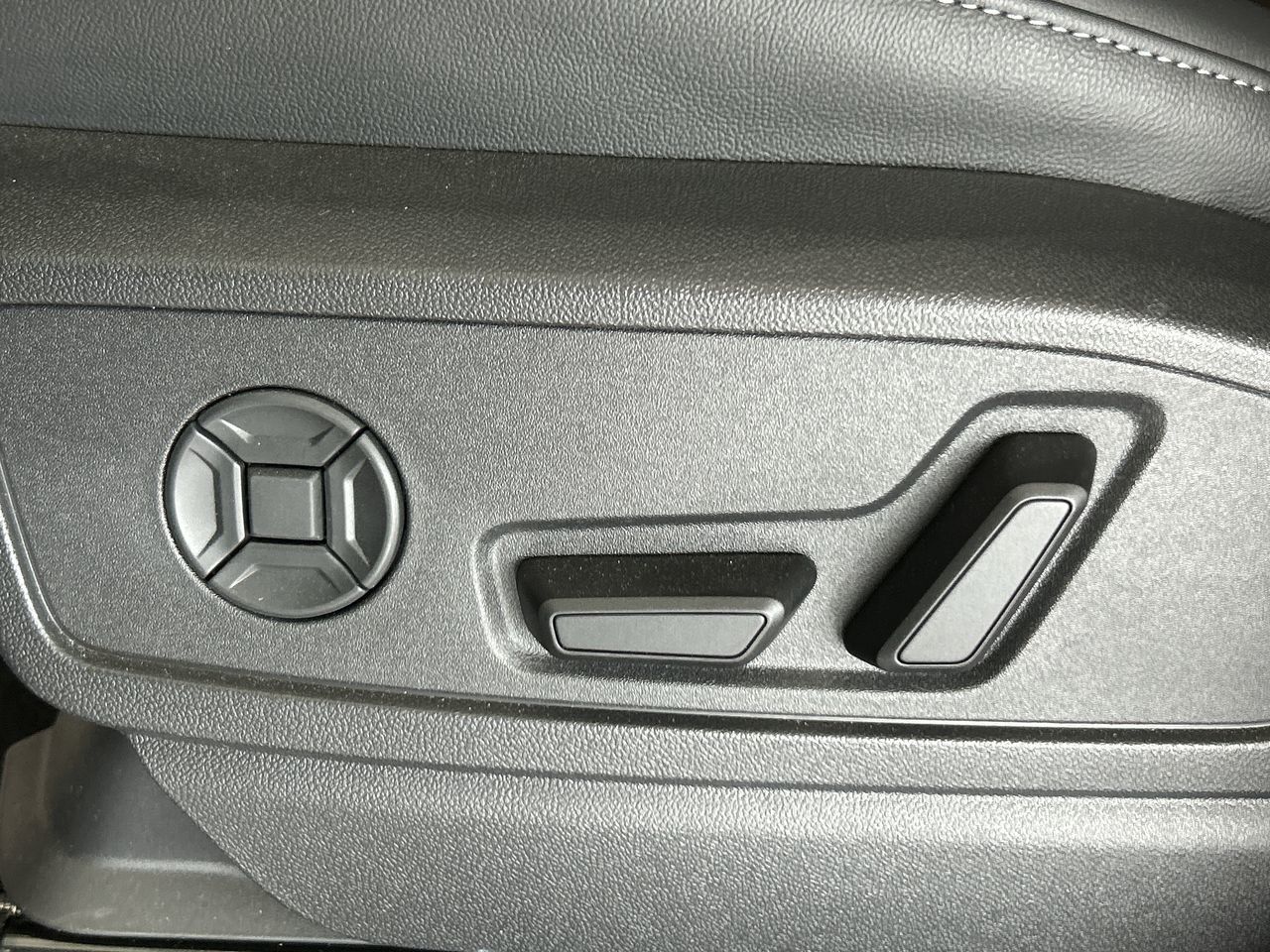 2025 Audi All-New Q5 in Thornhill, Ontario