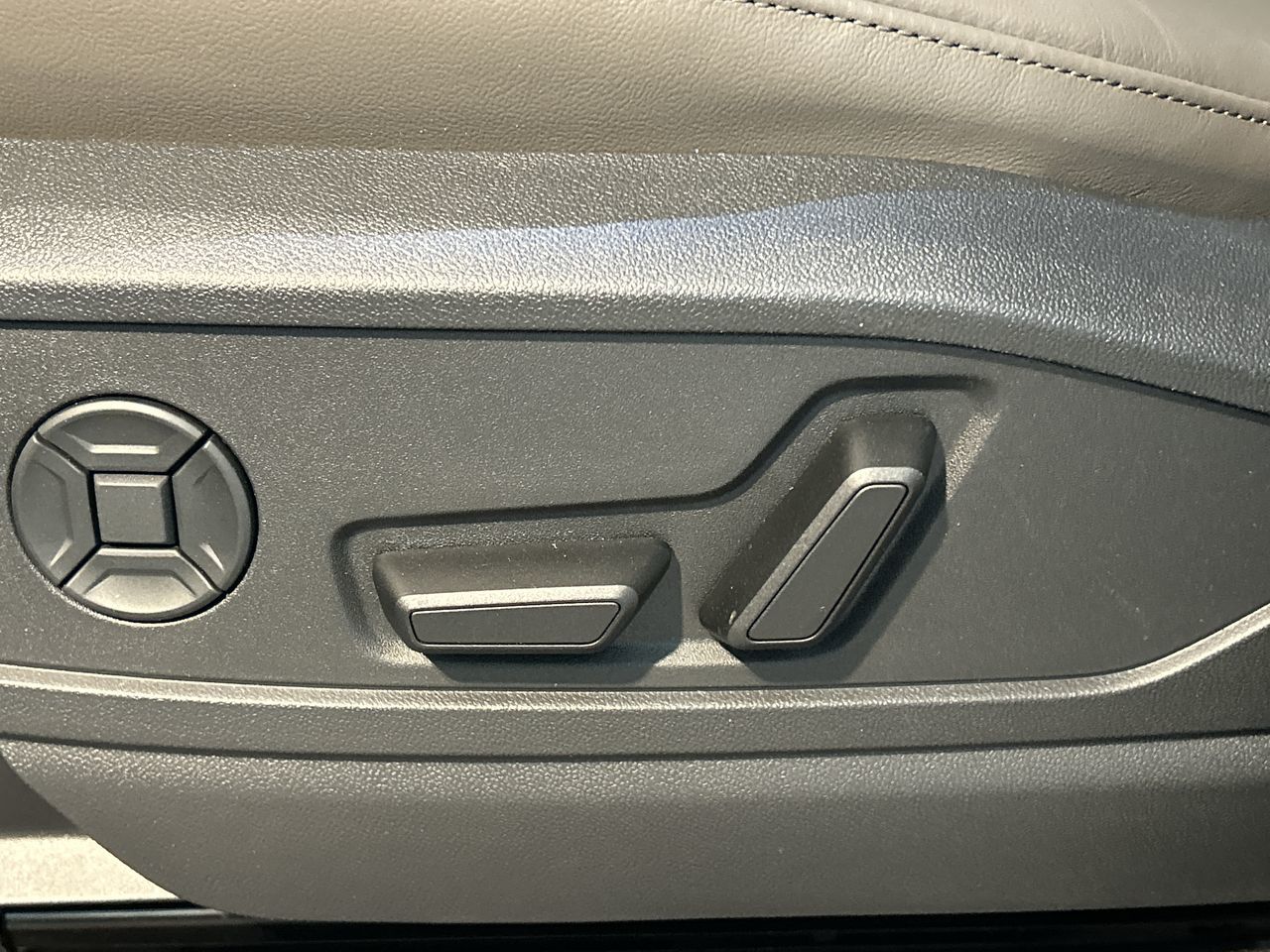 2025 Audi Q5 in Thornhill, Ontario