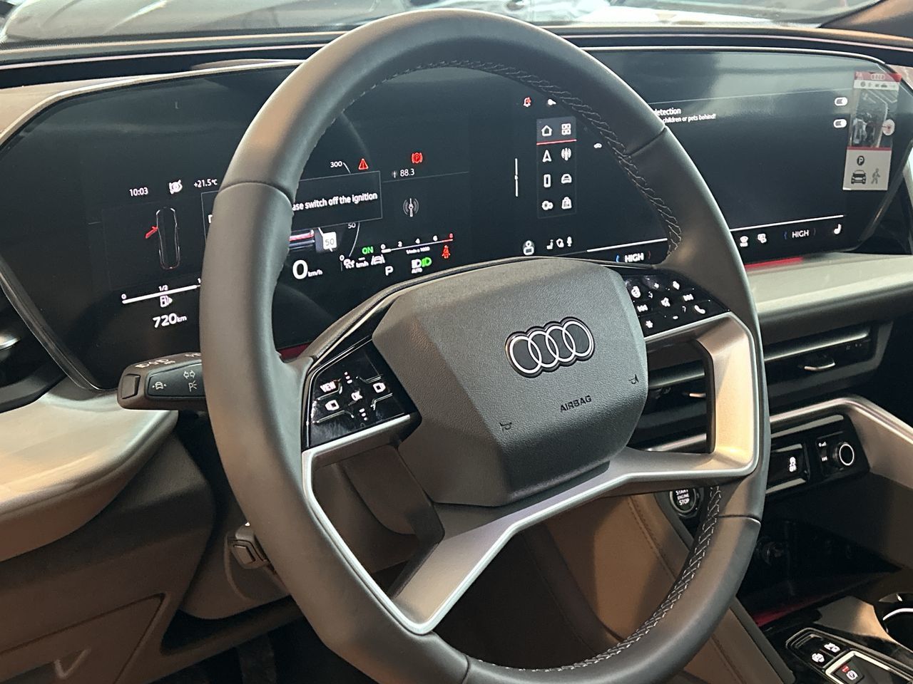 2025 Audi Q5 in Thornhill, Ontario