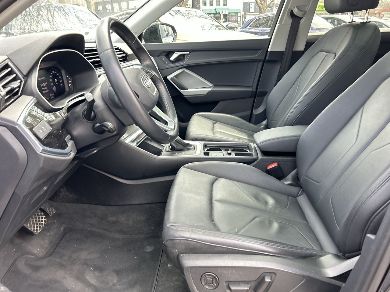 Audi Q3  2021 à Thornhill, Ontario