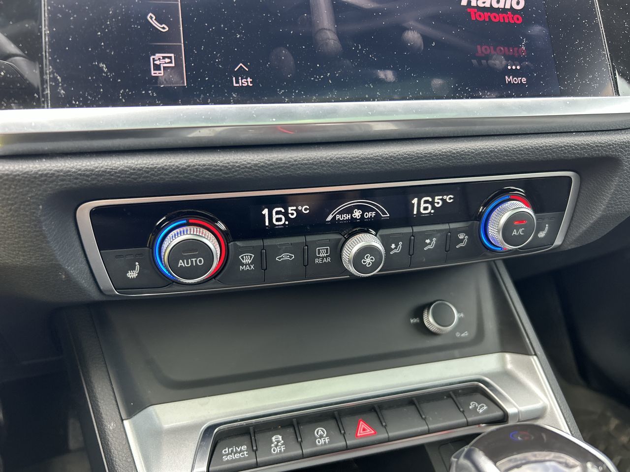 2021 Audi Q3 in Thornhill, Ontario