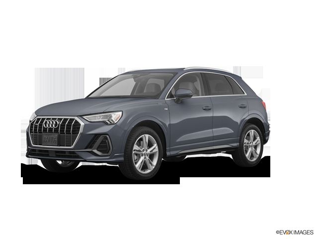 2021 Audi Q3 in Thornhill, Ontario