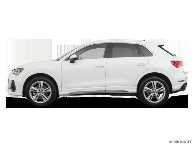 Audi Q3  2021 à Thornhill, Ontario
