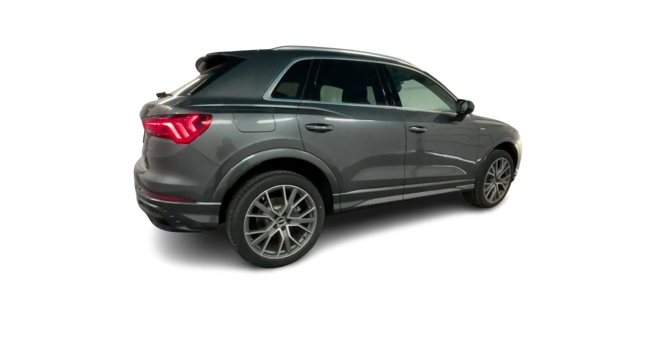 2021 Audi Q3 in Thornhill, Ontario