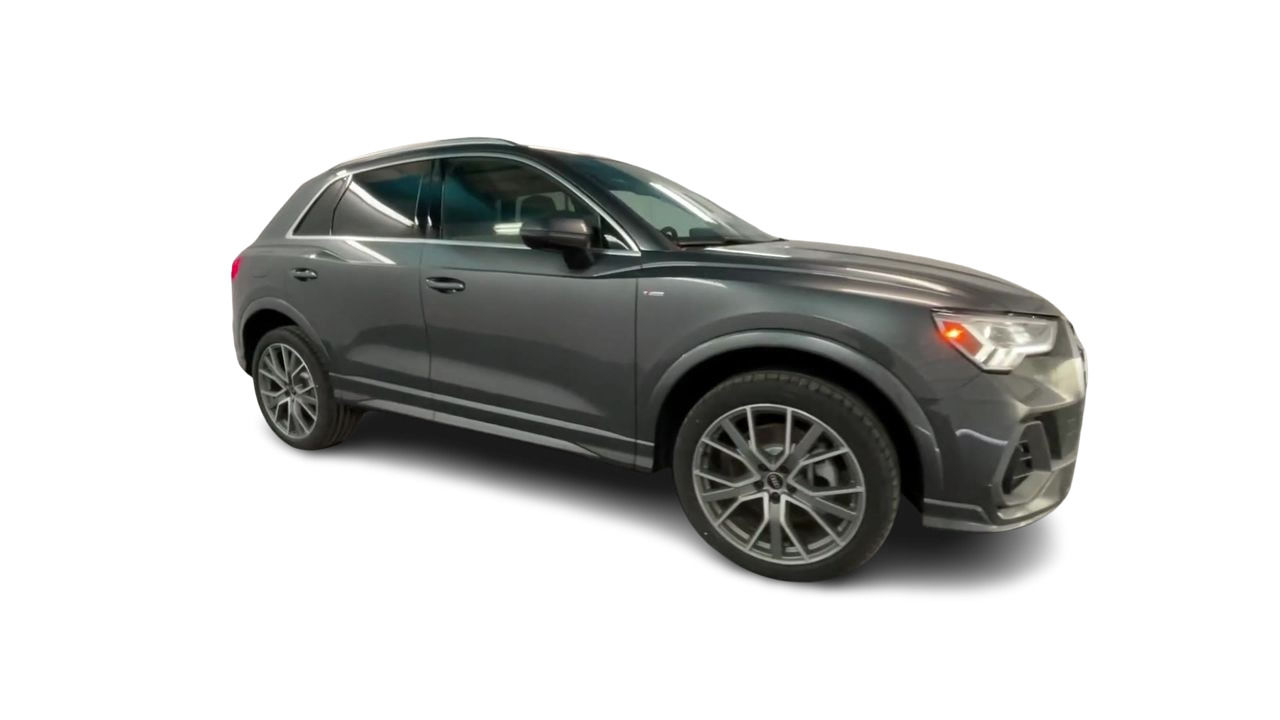 2021 Audi Q3 in Thornhill, Ontario