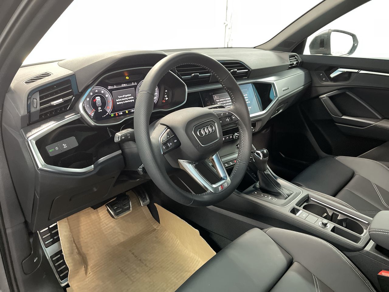 2021 Audi Q3 in Thornhill, Ontario
