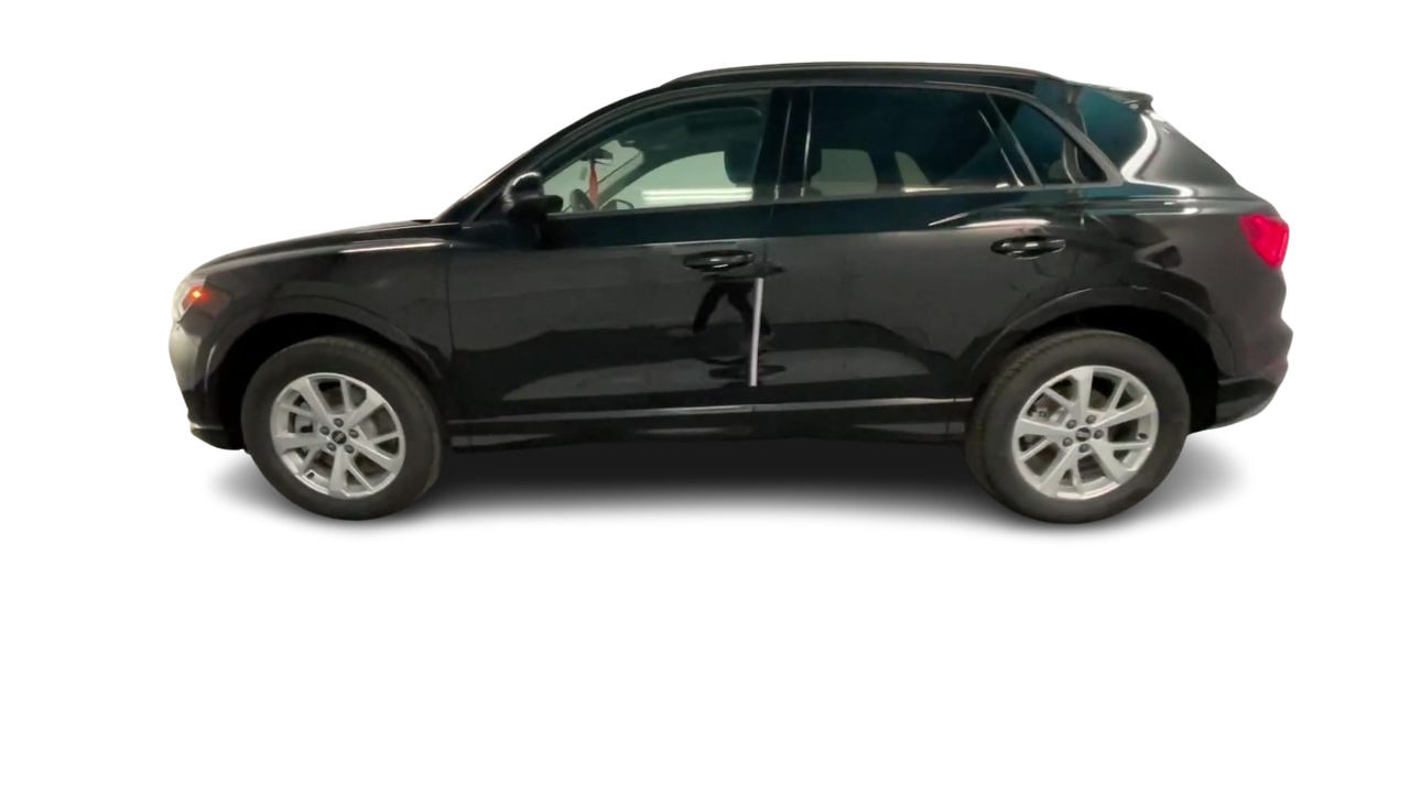 2021 Audi Q3 in Thornhill, Ontario