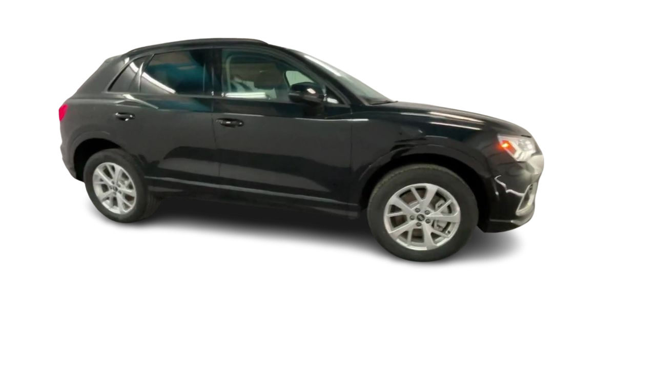 2021 Audi Q3 in Thornhill, Ontario