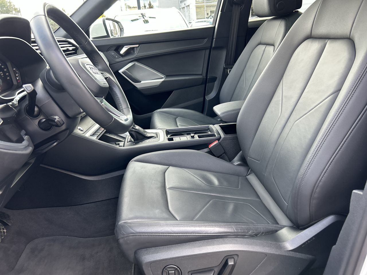 Audi Q3  2023 à Thornhill, Ontario