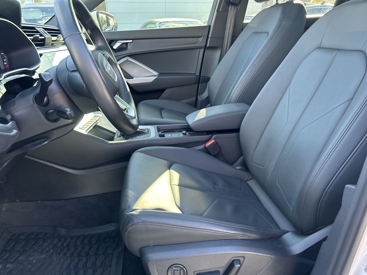 Audi Q3  2023 à Thornhill, Ontario