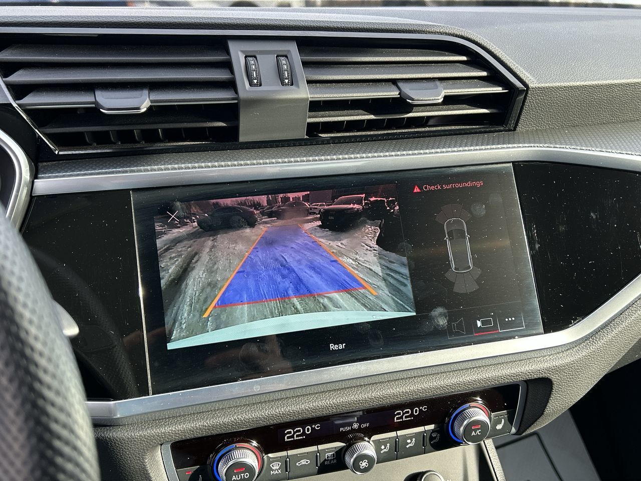 2023 Audi Q3 in Thornhill, Ontario