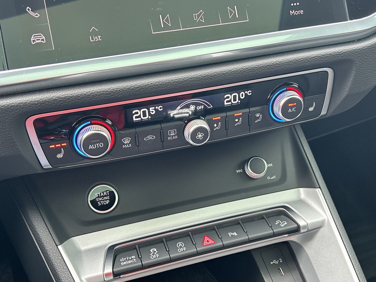 2023 Audi Q3 in Thornhill, Ontario