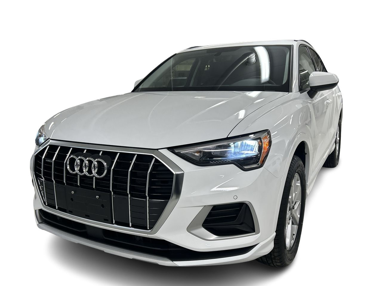 2024 Audi Q3 in Thornhill, Ontario
