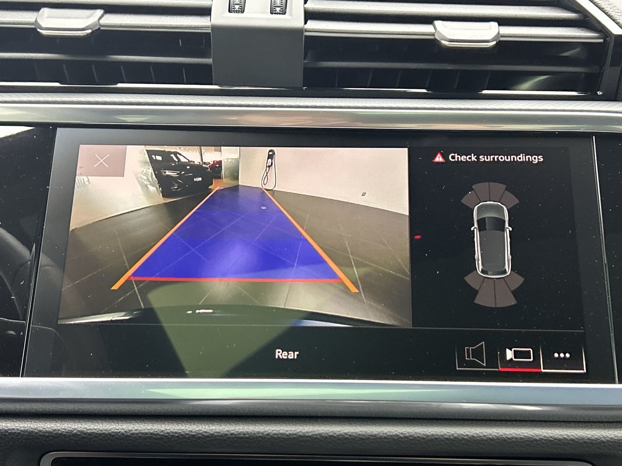 2024 Audi Q3 in Thornhill, Ontario