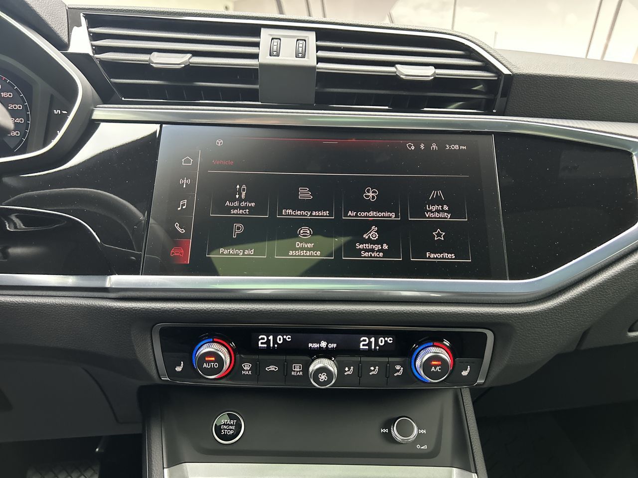 2024 Audi Q3 in Thornhill, Ontario