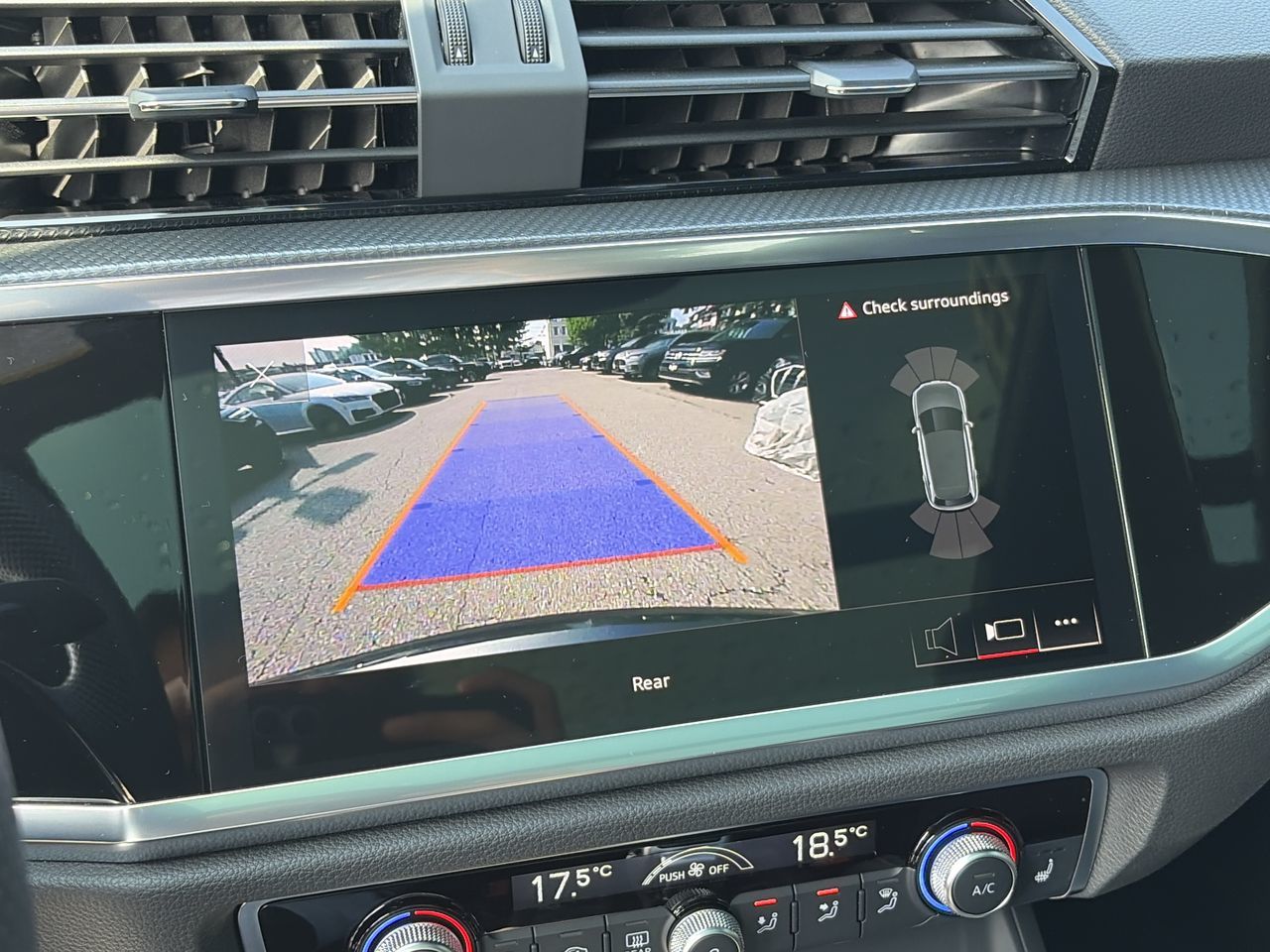 2024 Audi Q3 in Thornhill, Ontario