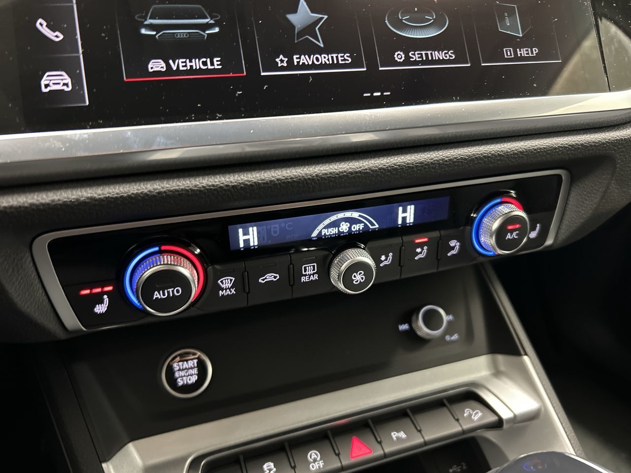 2025 Audi Q3 in Thornhill, Ontario