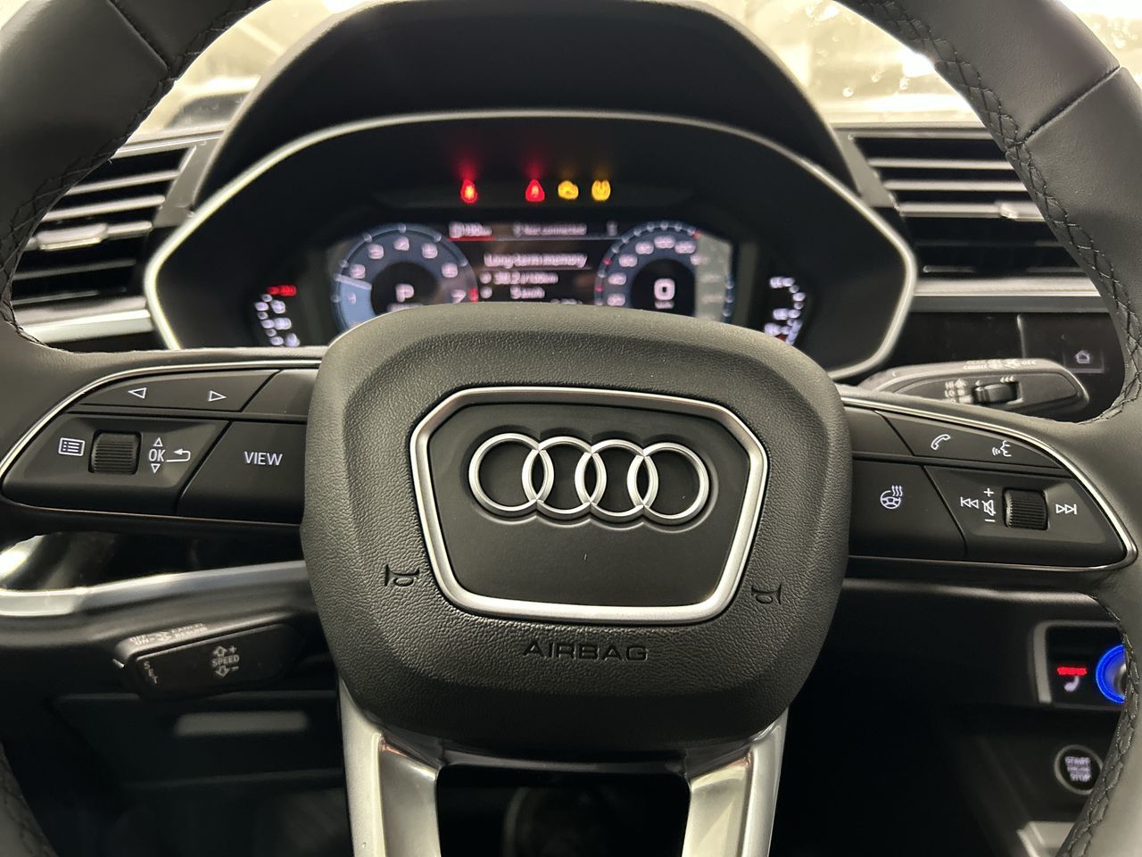 2025 Audi Q3 in Thornhill, Ontario