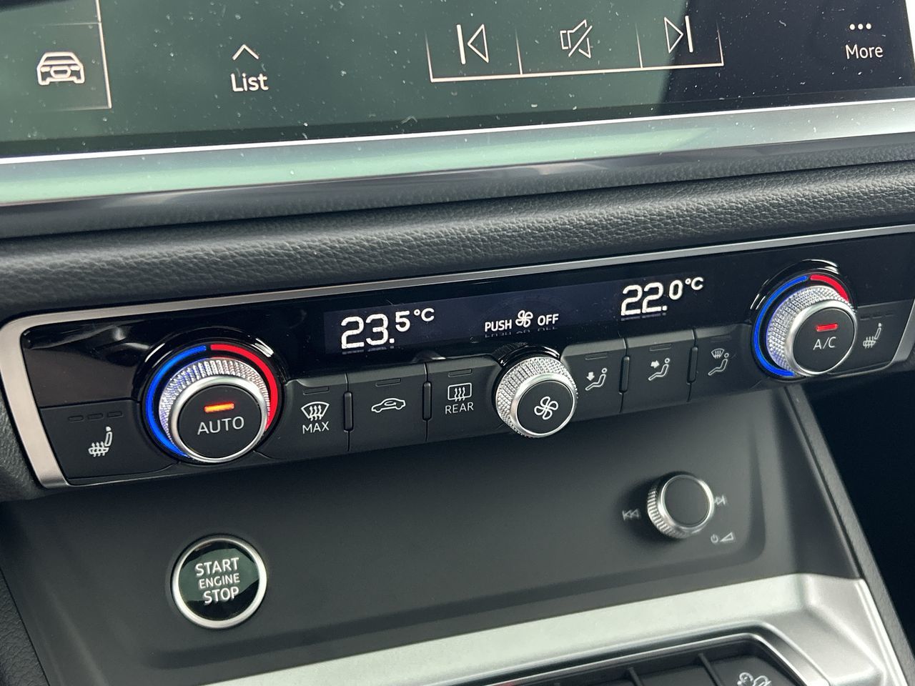 2025 Audi Q3 in Thornhill, Ontario