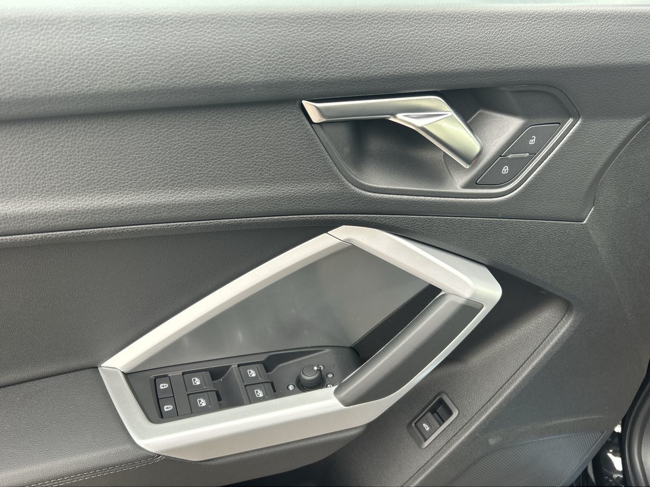2025 Audi Q3 in Thornhill, Ontario