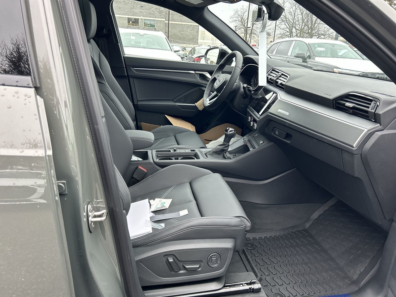 2025 Audi Q3 in Thornhill, Ontario