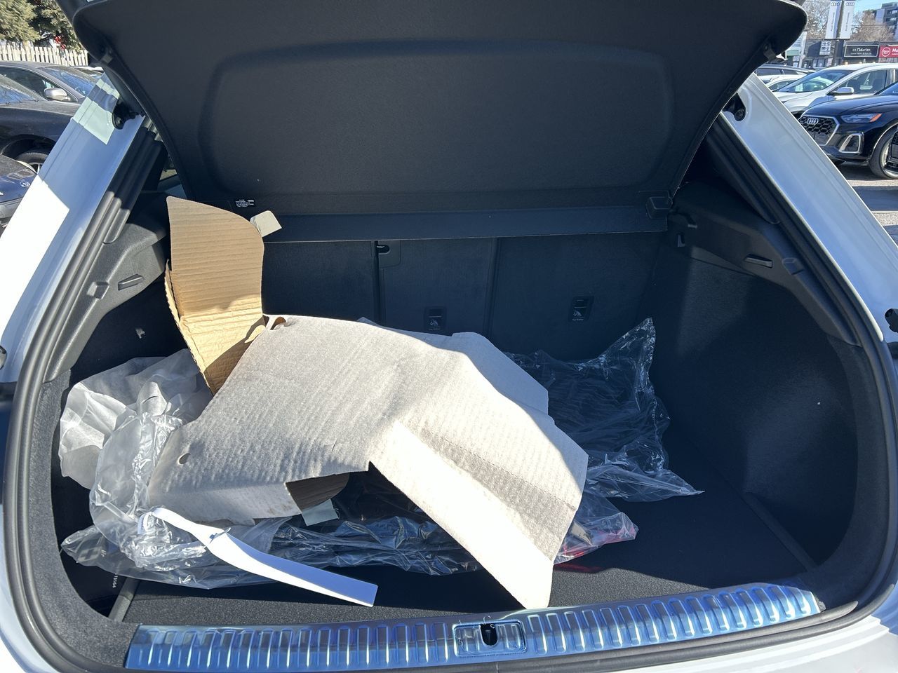 2025 Audi Q3 in Thornhill, Ontario