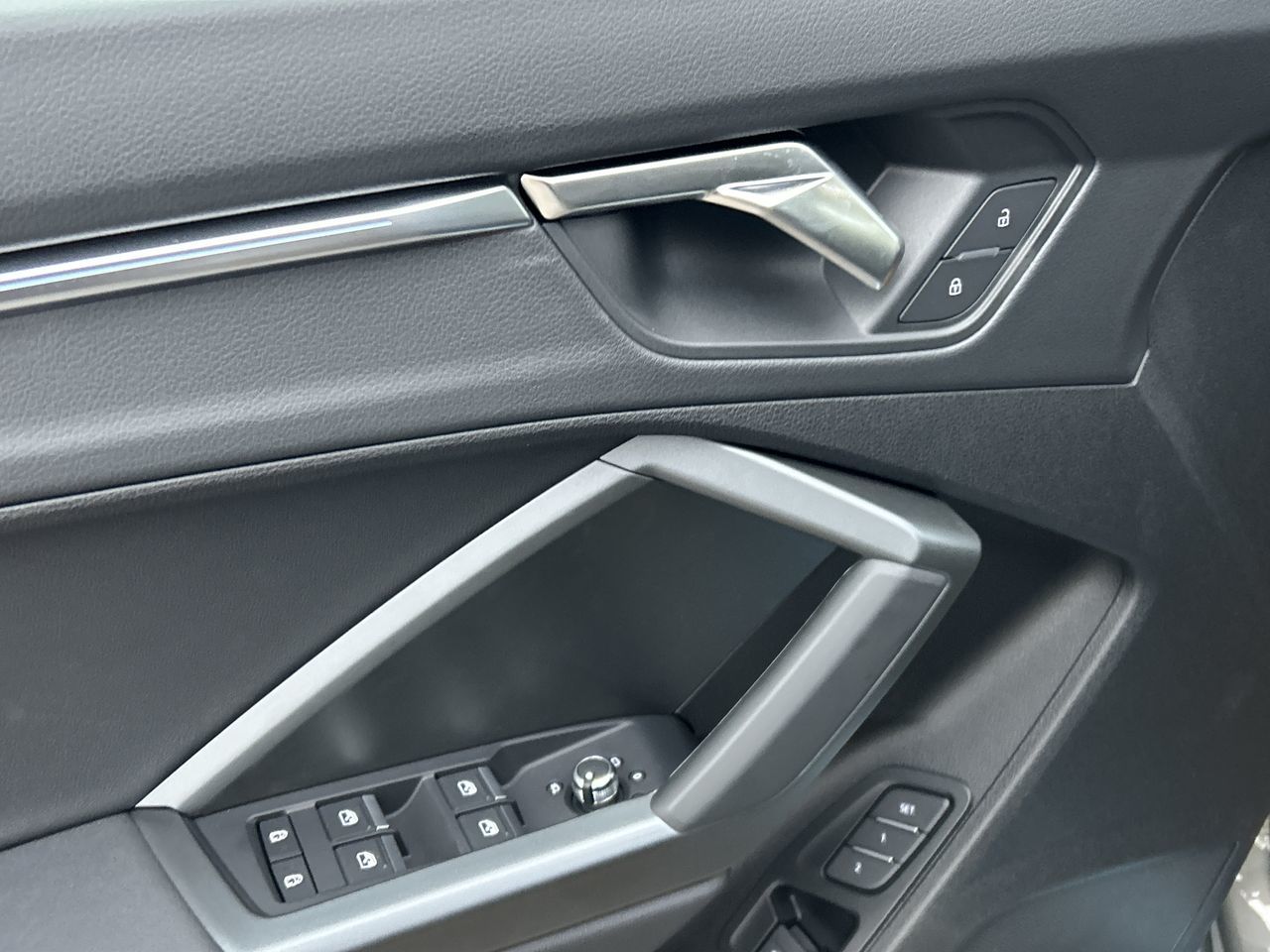 2025 Audi Q3 in Thornhill, Ontario