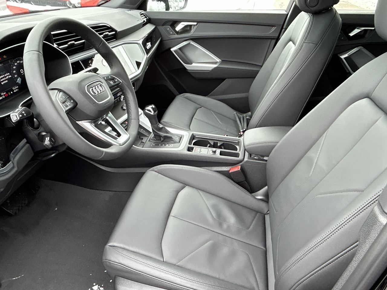 2025 Audi Q3 in Thornhill, Ontario